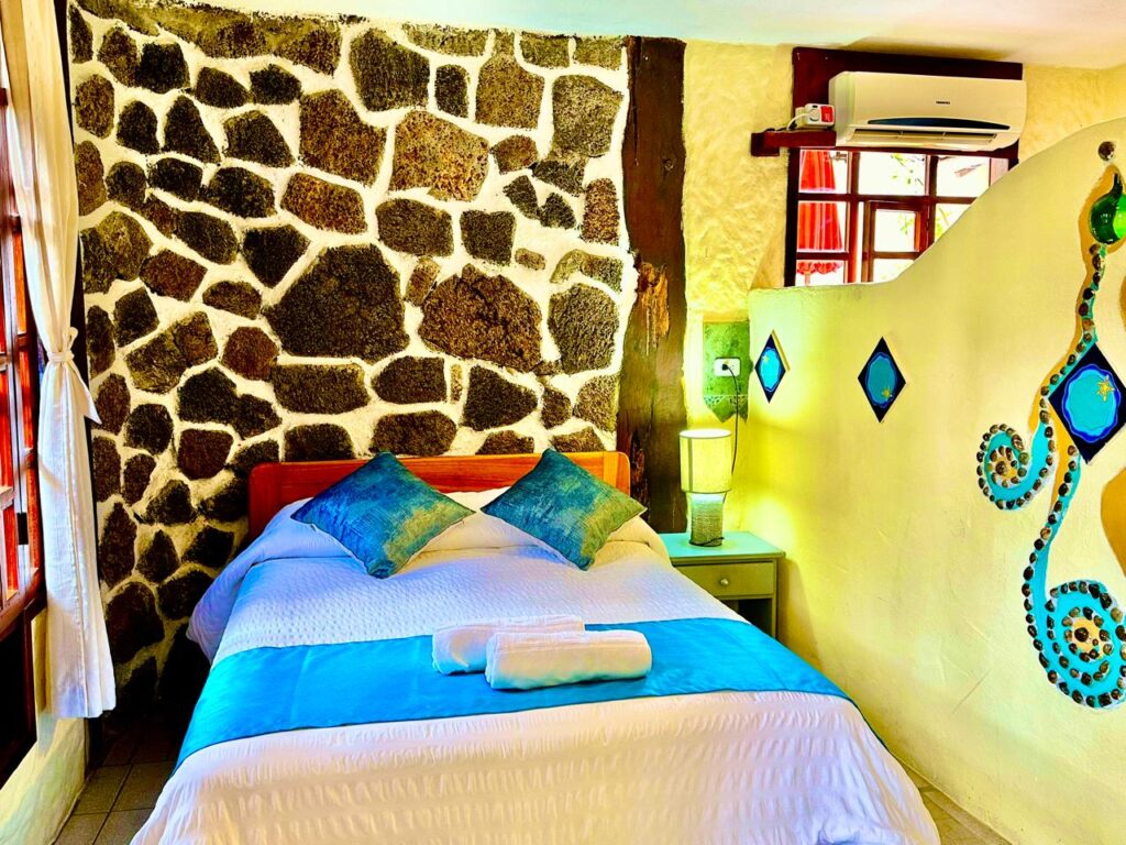 Tortuga Bay: (family suite - 4 people)